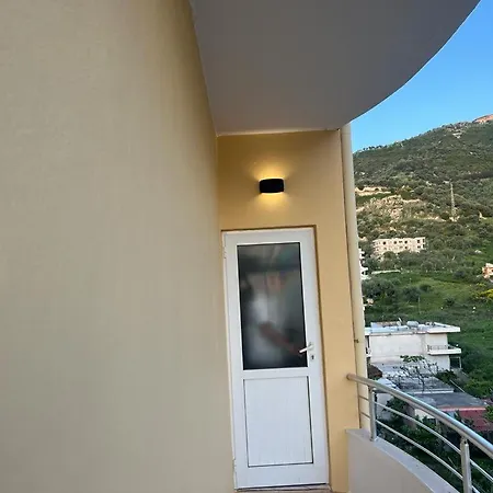 Apartament Leo *
